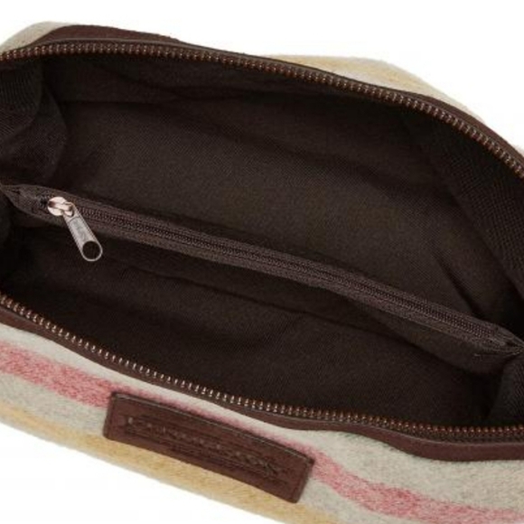 GLACIER STRIPE ESSENTIALS POUCH - Picture 2 of 5